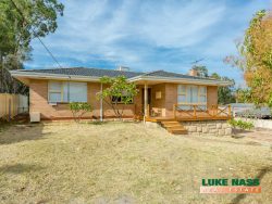 24 Travers Gardens, Kelmscott WA 6111, Australia