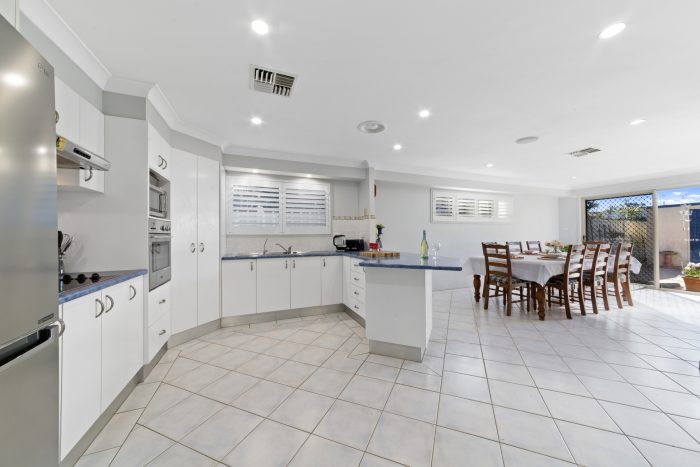 75 Karingi St, Ettalong Beach NSW 2257, Australia