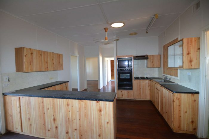 22 Beckett St, South Carnarvon WA 6701, Australia