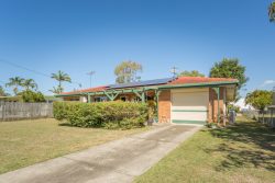 37 Graffunder St, South Mackay QLD 4740, Australia