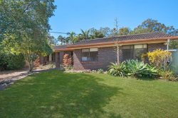 34 Bel Air Ct, Ferny Hills QLD 4055, Australia