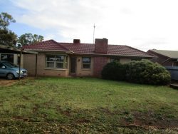 2 Randell Terrace, Monash SA 5342, Australia