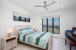 9 Senate St, Bentley Park QLD 4869, Australia