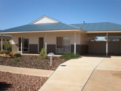 14 Wattle Dr, Roxby Downs SA 5725, Australia