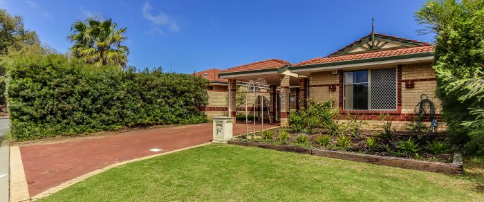 7B Tryal Pl, Currambine WA 6028, Australia