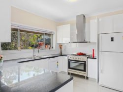 26 Foothills Rd, Corrimal NSW 2518, Australia