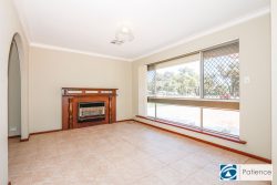 5 Galeru Pl, Wanneroo WA 6065, Australia