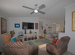 3/140 Matthew Flinders Dr, Lighthouse Beach Hol Vlge, Port Macquarie NSW 2444, Australia