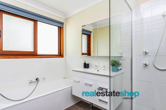 Unit 18/15 Wyselaskie Cct, Oaklands, Kambah ACT 2902, Australia