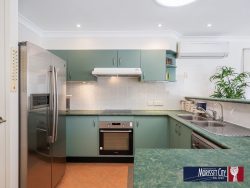 1A Watt St, Windermere Park NSW 2264, Australia