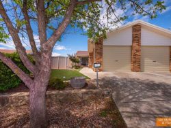 7 Patrick Brick Ct, Queanbeyan East NSW 2620, Australia