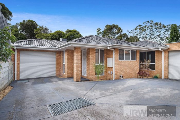 Unit 2/69 Avonhurst Dr, Glen Waverley VIC 3150, Australia