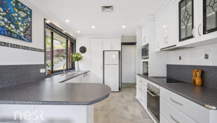 5 Kullindi Ct, Bellerive TAS 7018, Australia