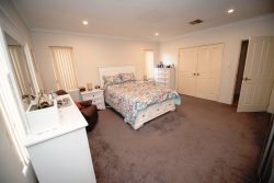 16 Heath Pl, Thornlie WA 6108, Australia