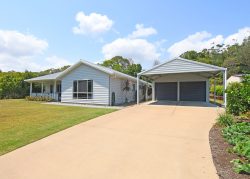 15 Chiquita Ct, Dundowran Beach QLD 4655, Australia