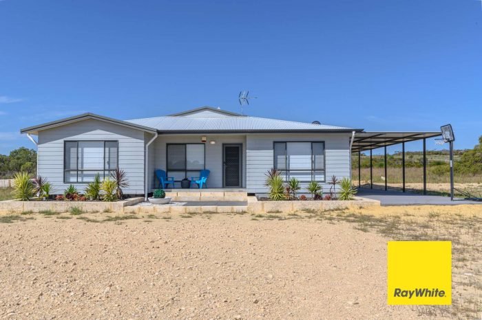 226 Callistemon Loop, Nilgen WA 6044, Australia