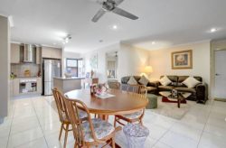 Unit 2/22 Canberra St, North Mackay QLD 4740, Australia