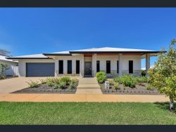 29 Delacruz St, Durack NT 0830, Australia