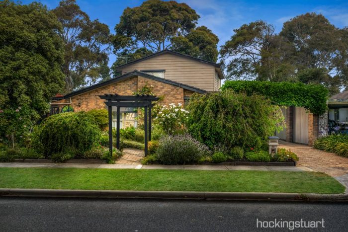 56 Gairloch Dr, Frankston VIC 3199, Australia