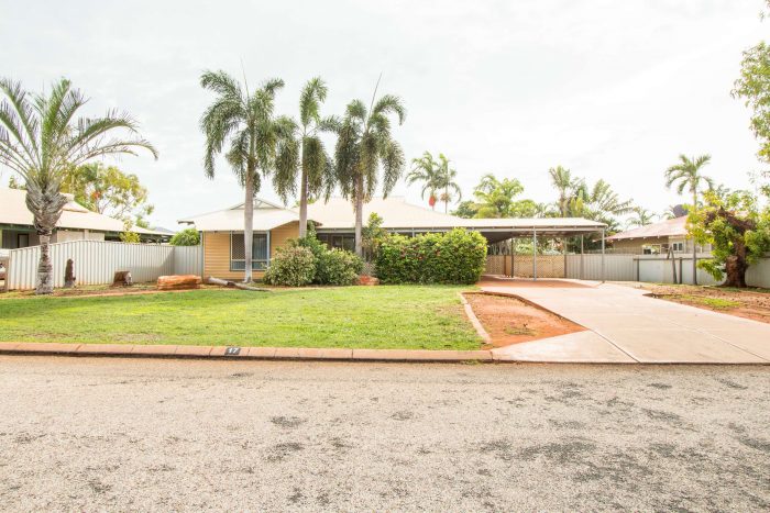 17 Howe Dr, Cable Beach WA 6726, Australia