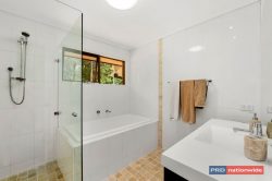 61 Symons Ave, Boambee NSW 2450, Australia