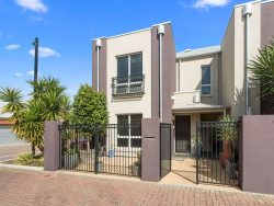 Unit 4/26 Third St, Brompton SA 5007, Australia