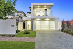 18 Graydale St, West Beach SA 5024, Australia