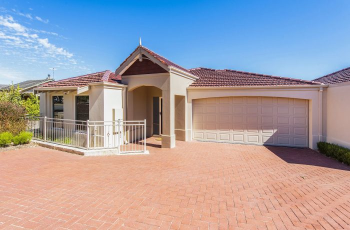 156B Morley Dr, Yokine WA 6060, Australia