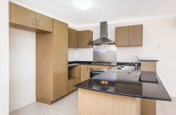 156B Morley Dr, Yokine WA 6060, Australia