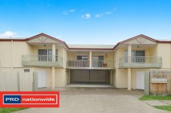 2/1 Hall St, Northgate QLD 4013, Australia