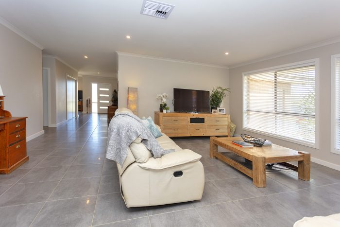 5 Mimosa Ct, Thurgoona NSW 2640, Australia