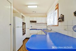 31 Cabbage Tree Palm Cres, Pelican NSW 2281, Australia