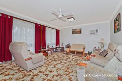 31 Cabbage Tree Palm Cres, Pelican NSW 2281, Australia