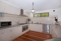 18 Eaglehawk Dr, Ravenswood WA 6208, Australia