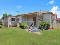 49 Shedden St, Cessnock NSW 2325, Australia