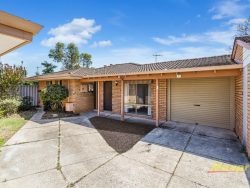 9 Yarnall Pl, Ferndale WA 6148, Australia