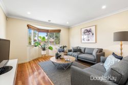 33 Bent St, St Albans VIC 3021, Australia