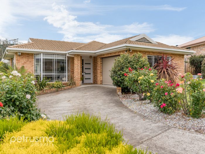 12 Evergreen Terrace, Geilston Bay TAS 7015, Australia