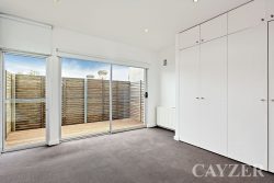 102 Merton St, Albert Park VIC 3206, Australia