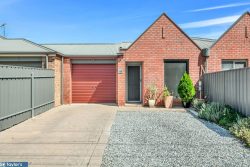 22B Harcourt Terrace, Salisbury North SA 5108, Australia