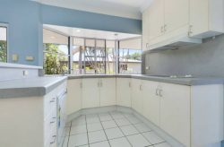 33 Valley St, North Mackay QLD 4740, Australia