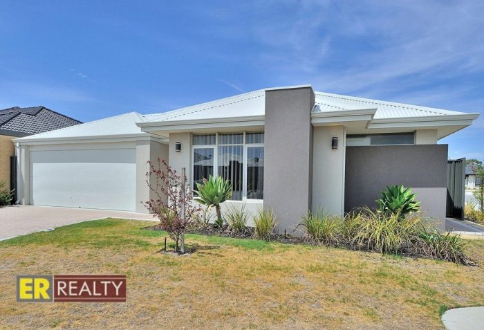 15 Burnett Rd, Brabham WA 6055, Australia