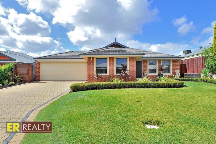 7 Clio Ln, Ellenbrook WA 6069, Australia