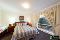 9 Lacebark Ct, Halls Head WA 6210, Australia