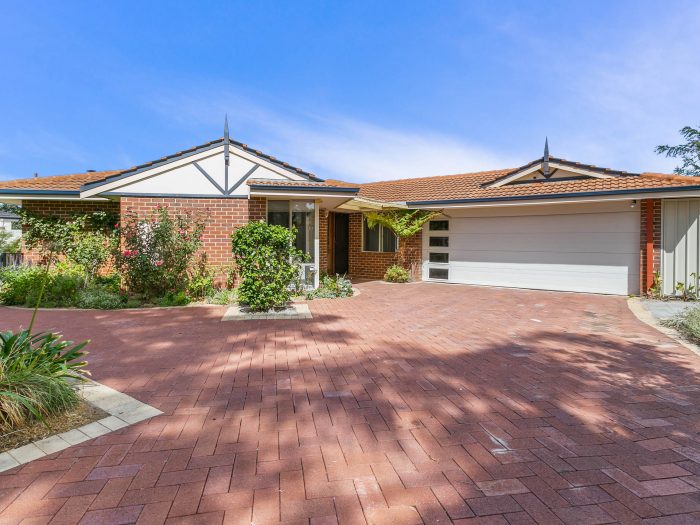 55A Conochie Cres, Manning WA 6152, Australia