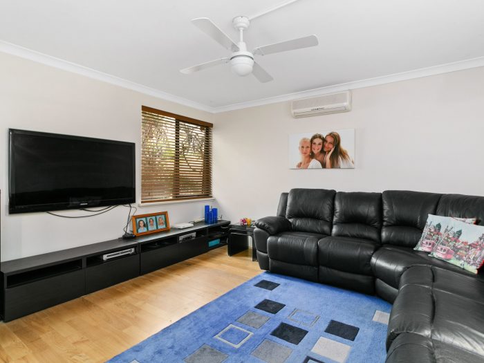 76 Griffin Cres, Manning WA 6152, Australia