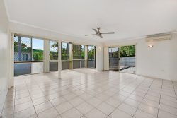 7 Waitara St, Chermside West QLD 4032, Australia