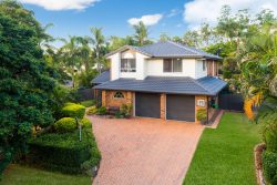 35 The Blvd, Albany Creek QLD 4035, Australia