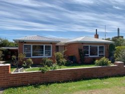 51 George St, Somerset TAS 7322, Australia