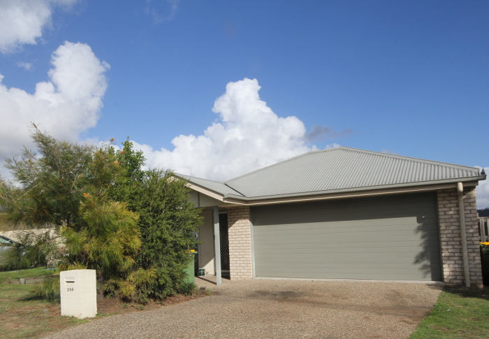 39A Harold Reinhardt Dr, Redbank Plains QLD 4301, Australia